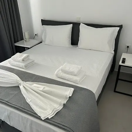 House Thomi Semesterbostad